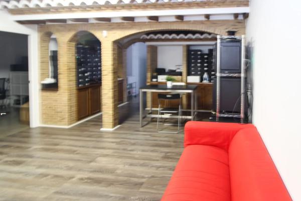 Local en avenida de Jubalcoi, 14