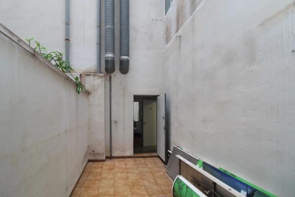 Local en avenida de Jubalcoi, 14