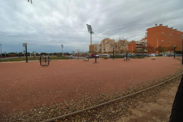 Local en avenida de Jubalcoi, 14