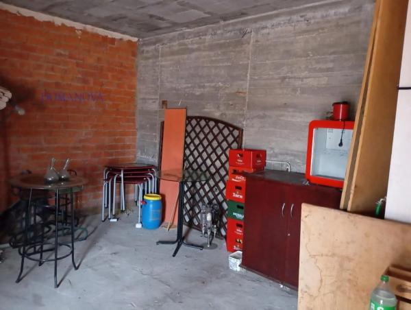 Local en avenida San Bartolome Tir