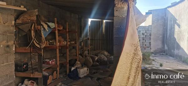 Nave en calle Violí Nou Violin Nuevo