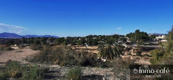 Nave en calle Violí Nou Violin Nuevo