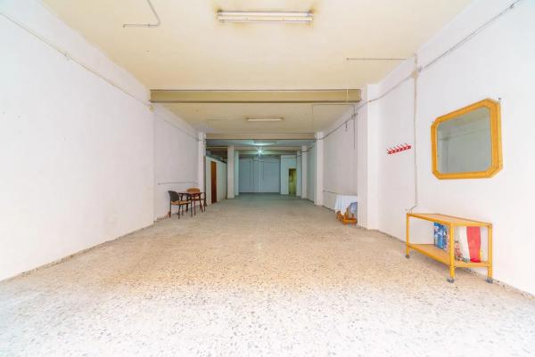 Local en calle Felip Pedrell