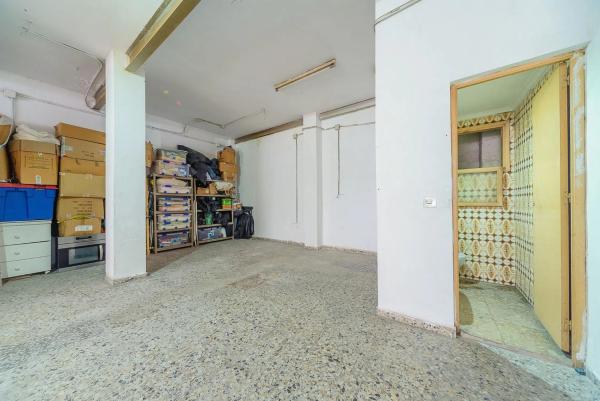 Local en calle Felip Pedrell