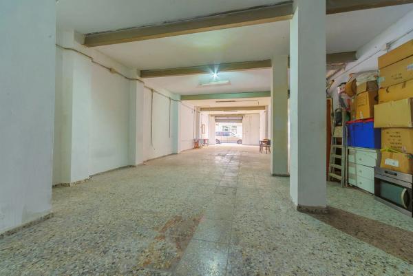 Local en calle Felip Pedrell