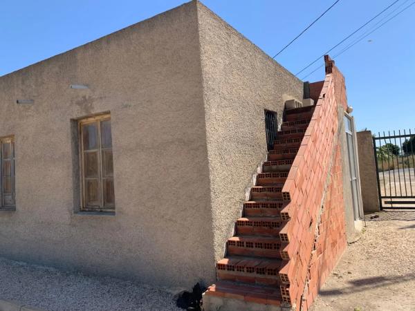 Nave en camino Castilla, 4 ,5