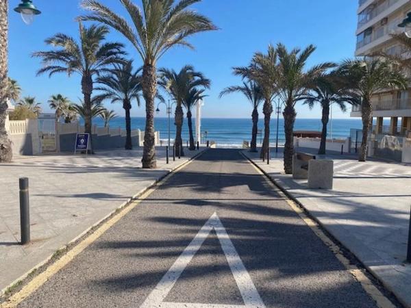 Local en avenida San Bartolome Tir, 24