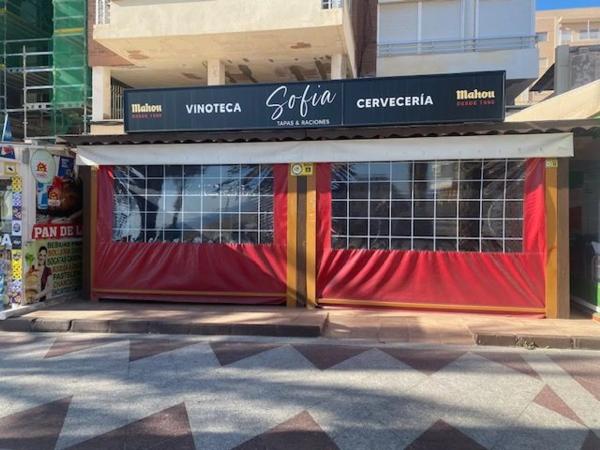 Local en avenida San Bartolome Tir, 24