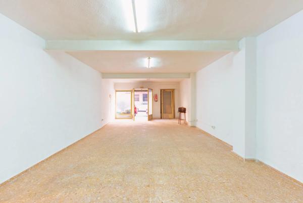 Local en calle Monserrate Guilabert Valero, 77