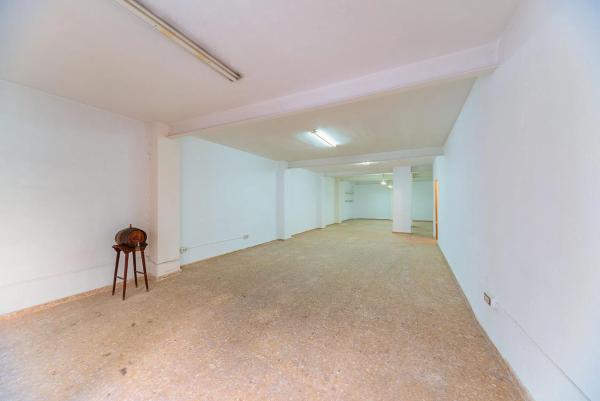 Local en calle Monserrate Guilabert Valero, 77