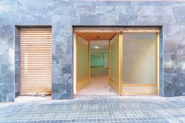 Local en calle Monserrate Guilabert Valero, 77