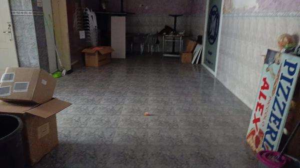 Local en Barrio Carrús Oeste