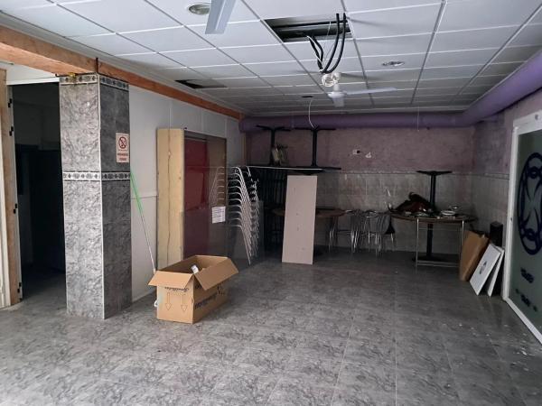 Local en Barrio Carrús Oeste