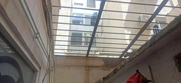 Local en Barrio Carrús Oeste