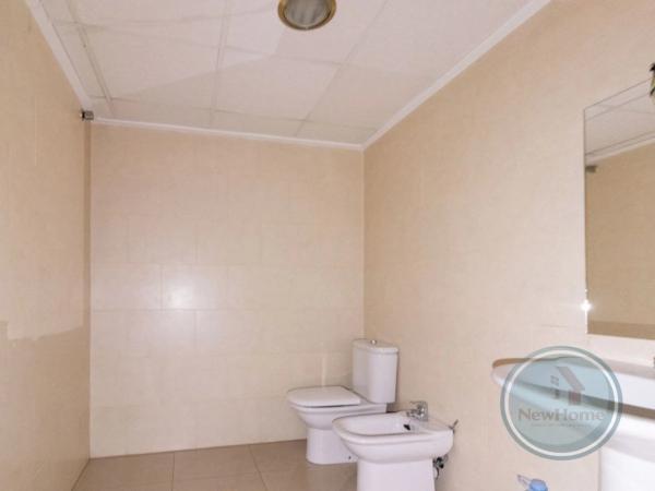 Local en Barrio Carrús Oeste