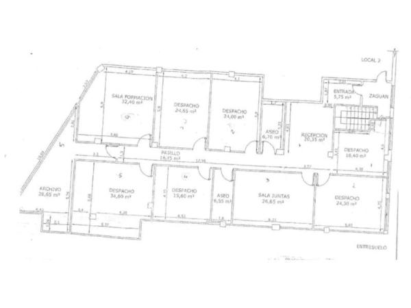 Local en Barrio Carrús Oeste