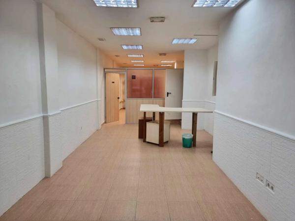 Local en Barrio Centro