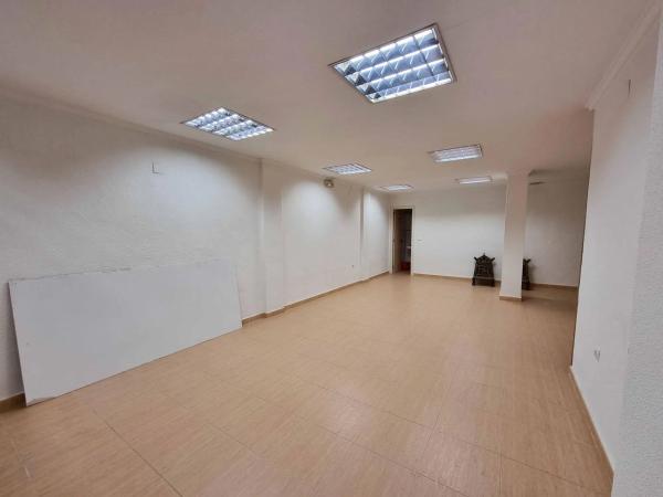 Local en Barrio Centro