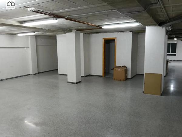 Local en Barrio Carrús Este