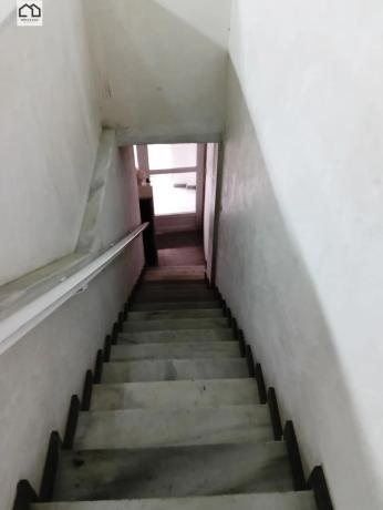 Local en Barrio Carrús Este