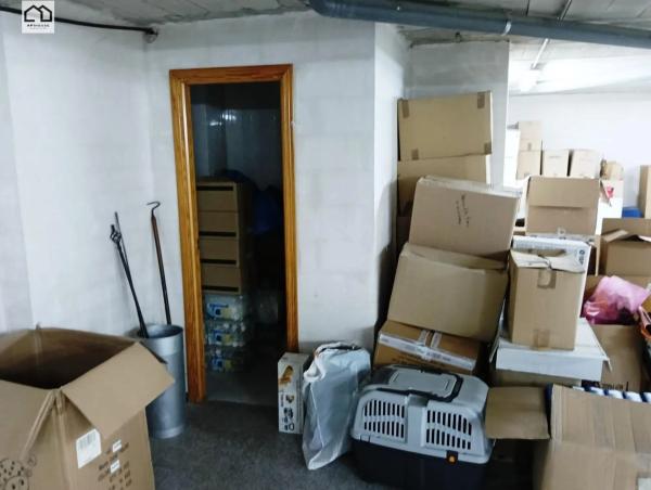 Local en Barrio Carrús Este