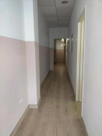 Local en calle Felipe Moya, 58