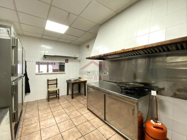 Local en avenida Sant Francesc