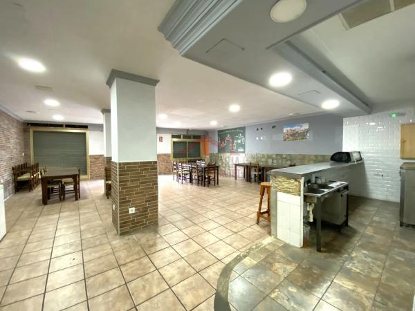 Local en avenida Sant Francesc