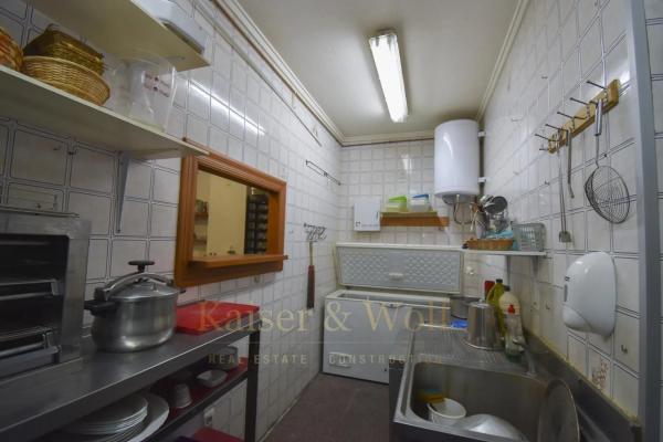 Local en calle Verónica, 30