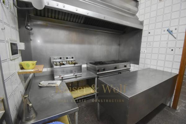 Local en calle Verónica, 30