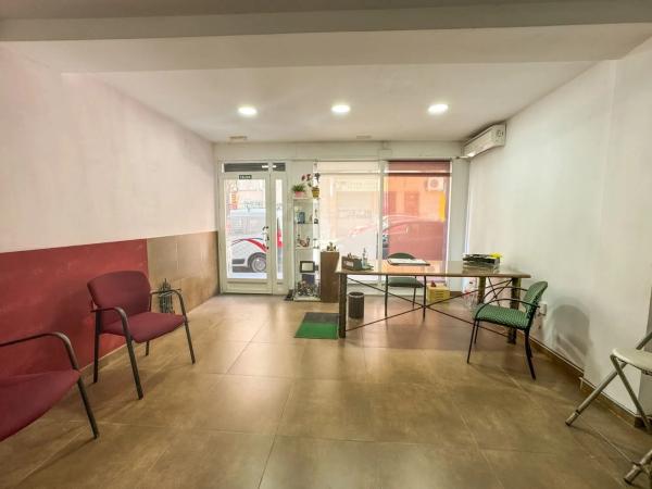 Local en calle Mariano Luiña