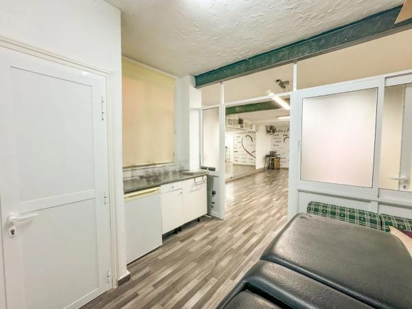 Local en calle Mariano Luiña