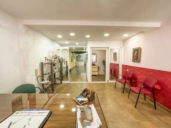 Local en calle Mariano Luiña