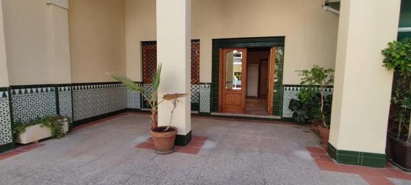 Local en Calas de Santa Pola este