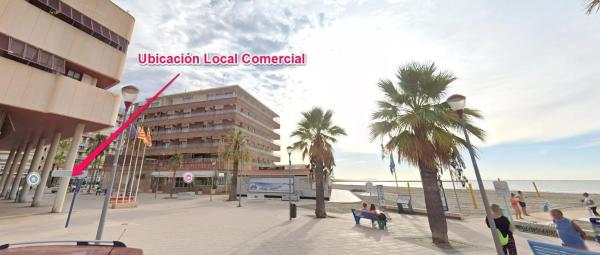 Local en avenida Alcalde Francisco Conejero Bas, 1