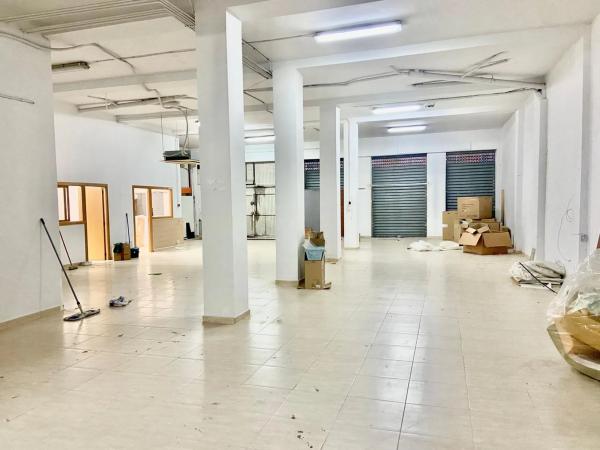 Local en calle Espronceda, 88