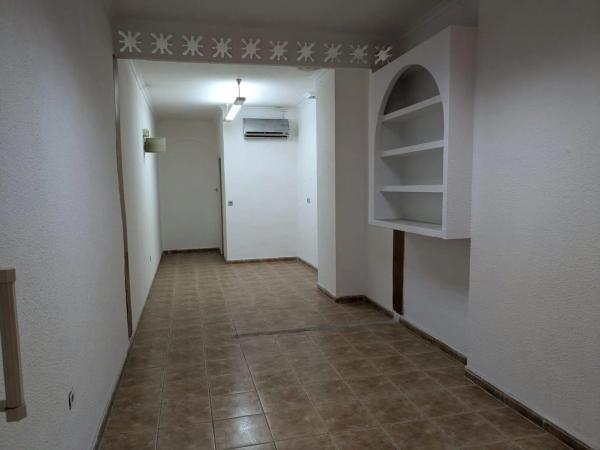 Local en Barrio San Crispín