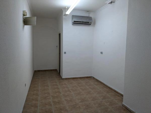 Local en Barrio San Crispín