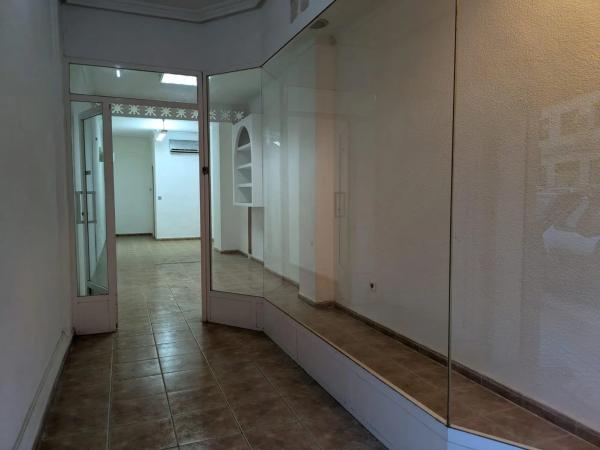 Local en Barrio San Crispín