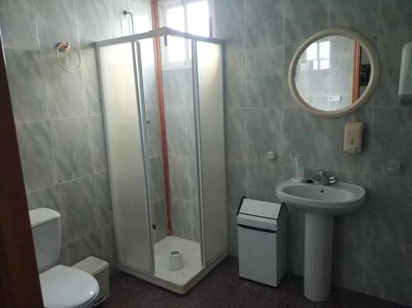 Nave en Barrio San Crispín