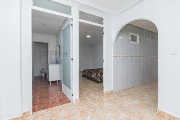 Local en La Hoya-Daimes-El Derramador