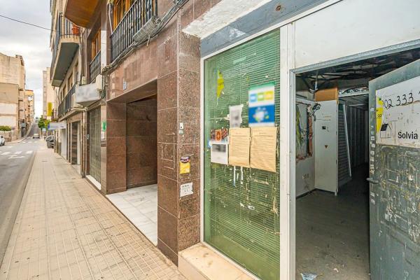 Local o nave en calle Sant Sebastià