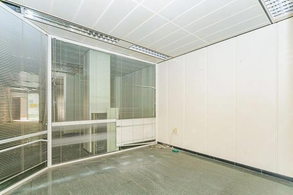 Local o nave en calle Sant Sebastià