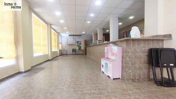 Local en Barrio Toscar