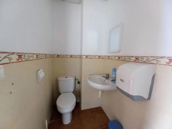 Local o nave en avenida San Bartolome Tir