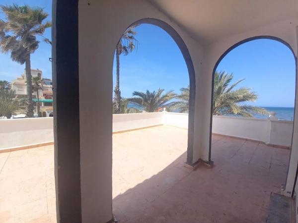 Local o nave en avenida San Bartolome Tir