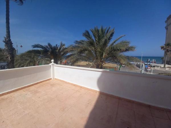 Local o nave en avenida San Bartolome Tir