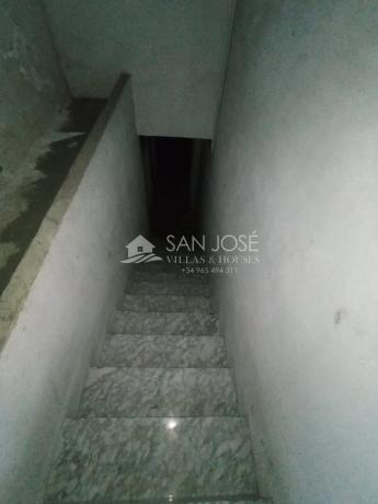 Local en Barrio Carrús Oeste