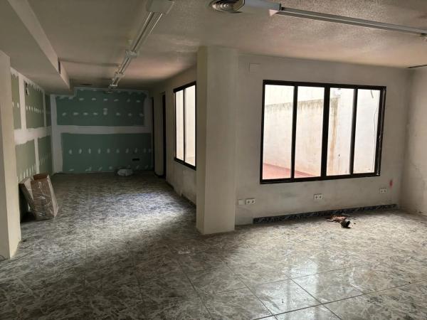 Local en Cristobal Sanz