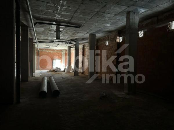 Local en calle Llevant